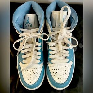 Jordan Blue and White Sneakers for Ultimate Style